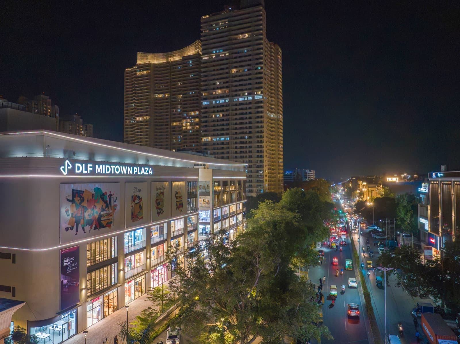DLF Midtown Plaza